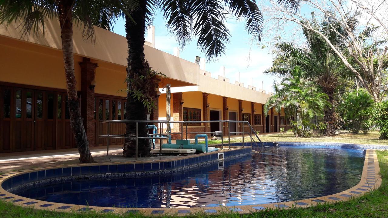 Boom Boom Beach Resort Laem Sing Chanthaburi Exterior photo